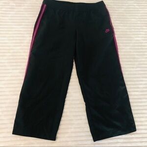 Nike Black Purple Crop Track Pants Joggers…